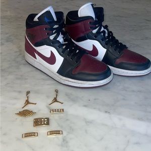 Air Jordan 1 High "Dark Beetroot" *WITH GOLD PENDANTS*